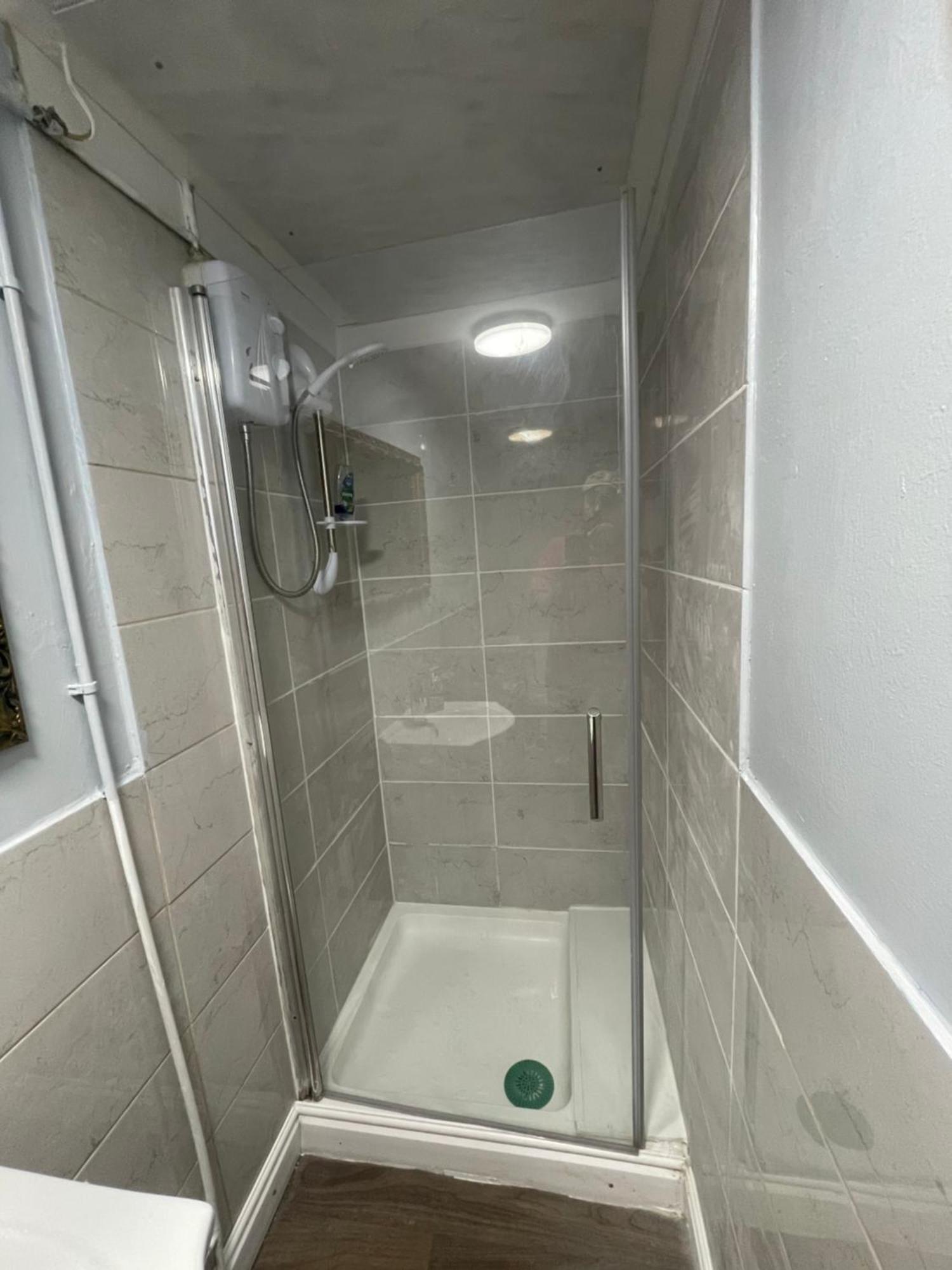 2 Bedroom Apartment On Suite Bathroom, Southmead Μπρίστολ Εξωτερικό φωτογραφία